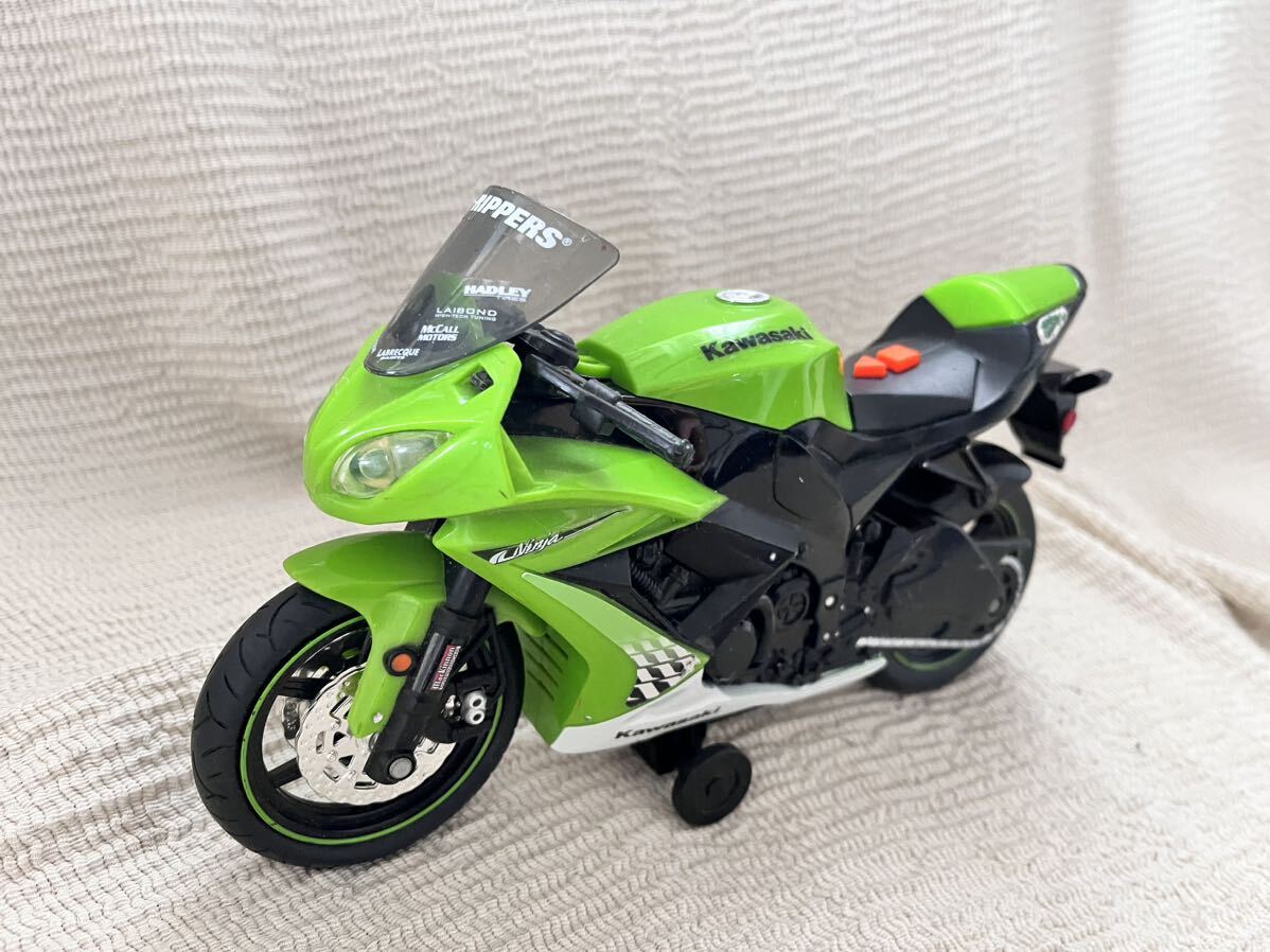 Kawasaki バイク おもちゃ　カワサキ　ジャンク品_画像1