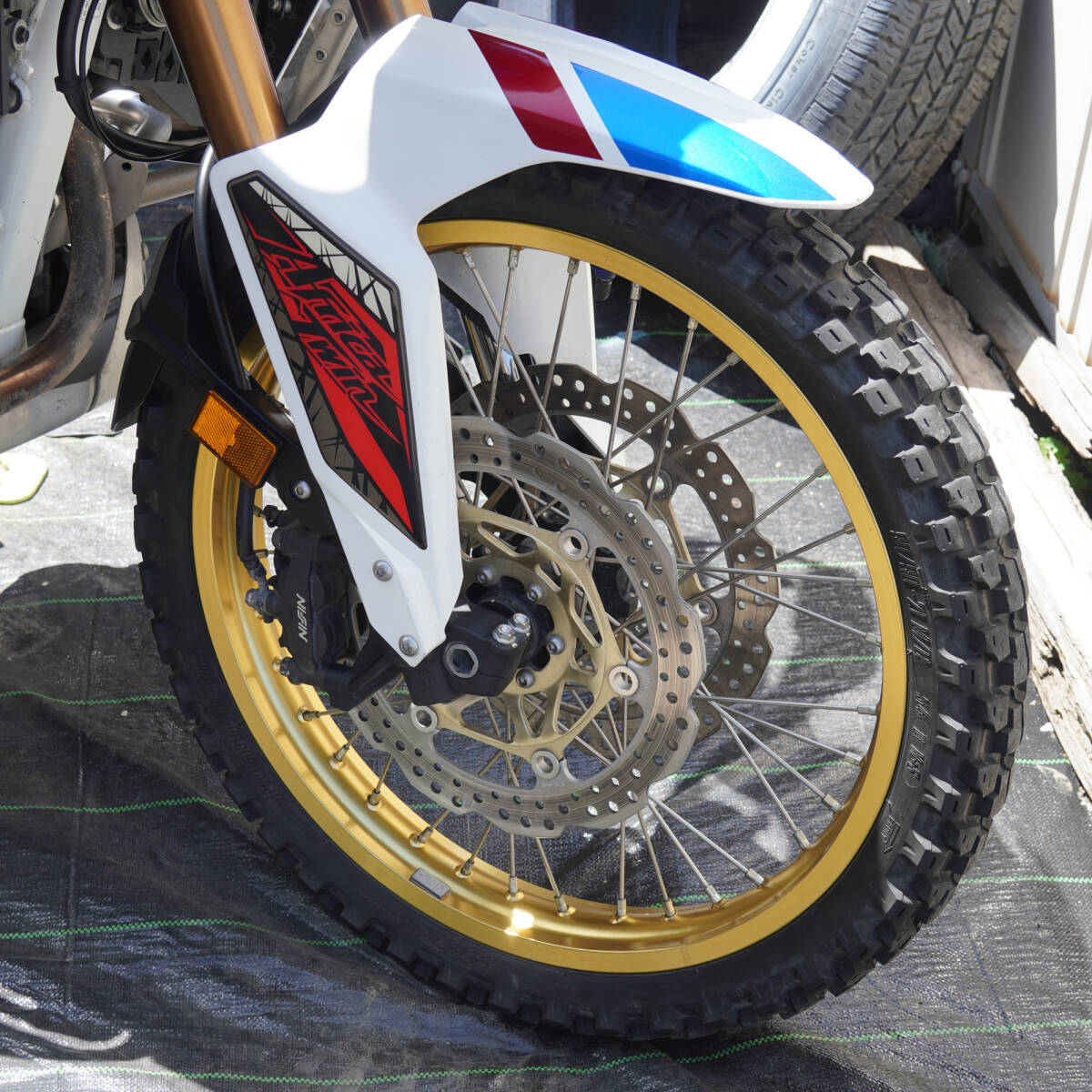 ホンダ CRF1000L アフリカツイン アドベンチャースポーツ ローダウン 仕様 Type LD 受注生産車 足つき 良 車検 たっぷり ２０１９年式_画像2