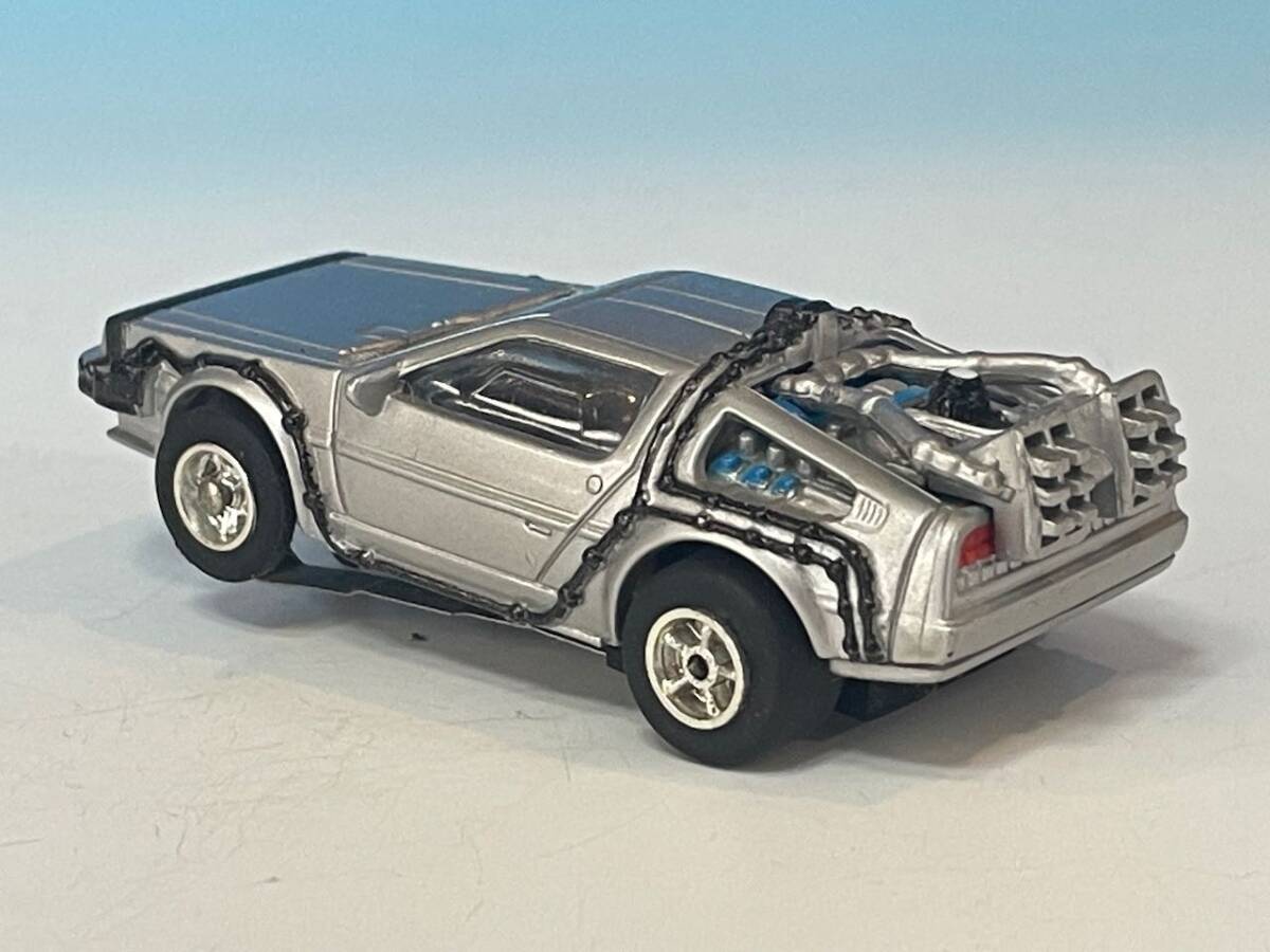 HO slot car back tu The Future tero Lien 