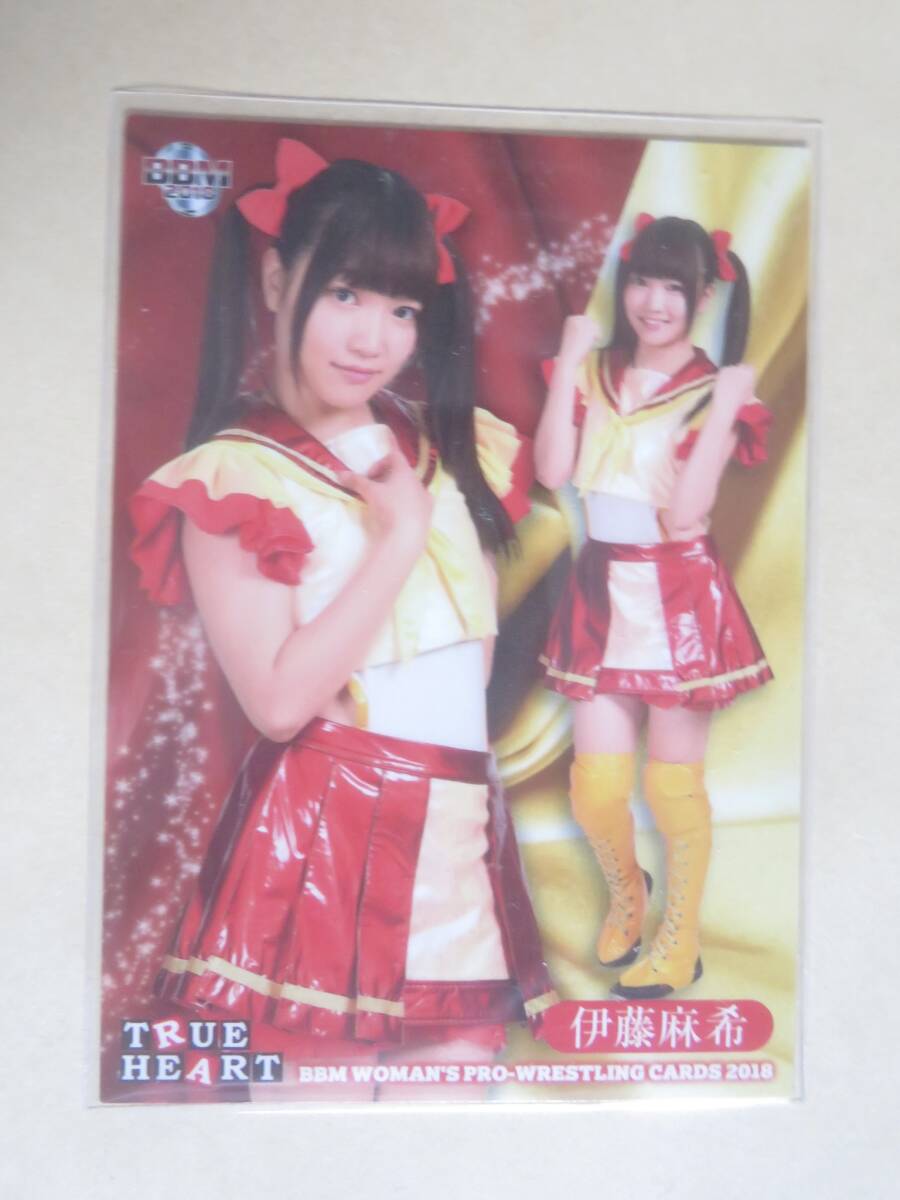 2018 BBM 女子プロレス TRUE HEART 伊藤麻希_画像1