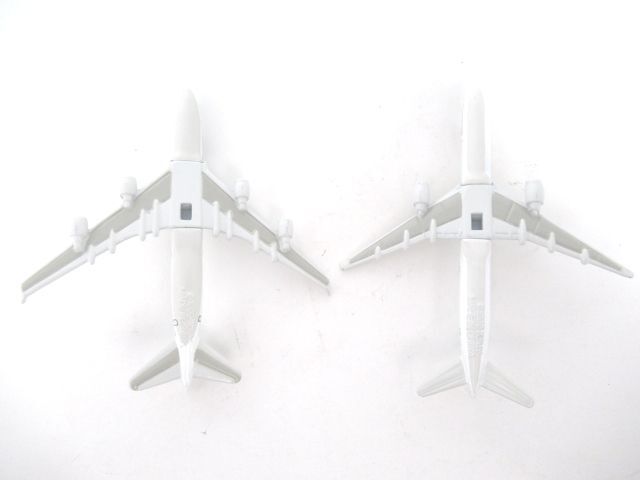 37 トミカワールド トミカプレーン 2000年 4種 B-747ANA B-777ANA B-747JAL B-777JAL_画像8