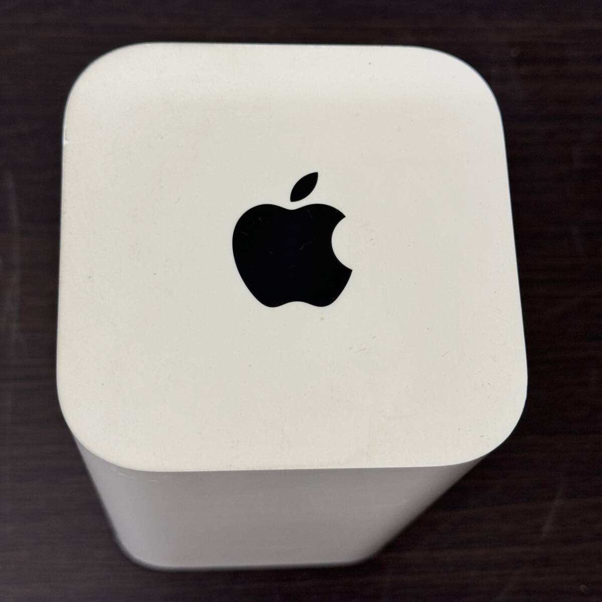 送料800円～ ジャンク 通電のみ確認済み Apple AirMac Extreme A1521 アップル 無線LANルーター WiFiルーター 製造番号C86MM0JSFJ1R_画像5