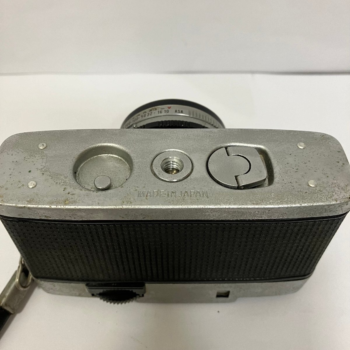 【H77071】カメラ　レトロカメラ　オリンパス　ペンD　フィルムカメラ　OLYMPUS　PEN-D　動作未確認　ジャンク品　中古品_画像3