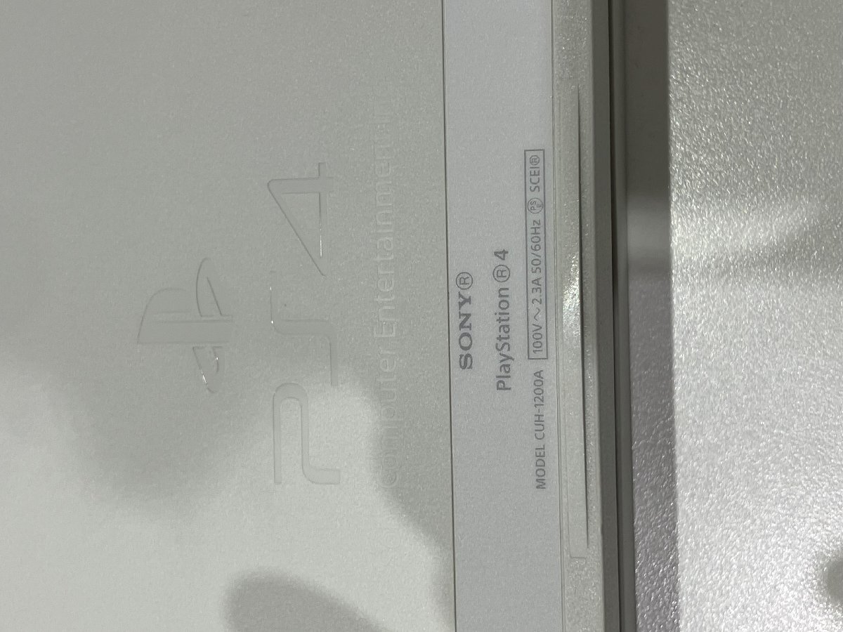 【O30922】 SONY PS4 CUH-1200 ホワイト 通電・起動・操作確認済み 純正コントローラー 電源ケーブル HDMIケーブル 純正USB-Bケーブル付_画像4