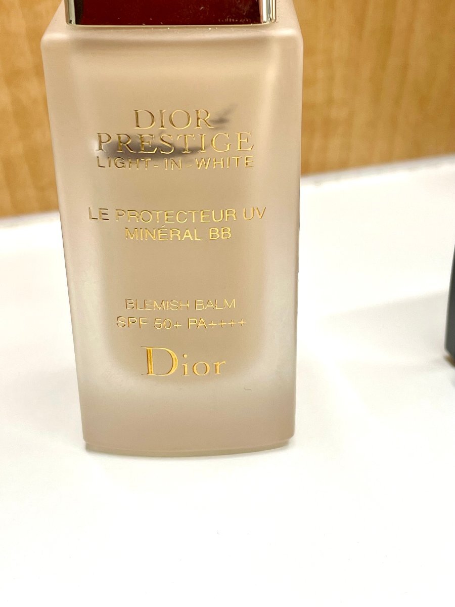 [U34272]Dior Christian Dior тени для век 2 вид ( почти не использовался ), пудра для лица, essence лосьон др.,. суммировать 