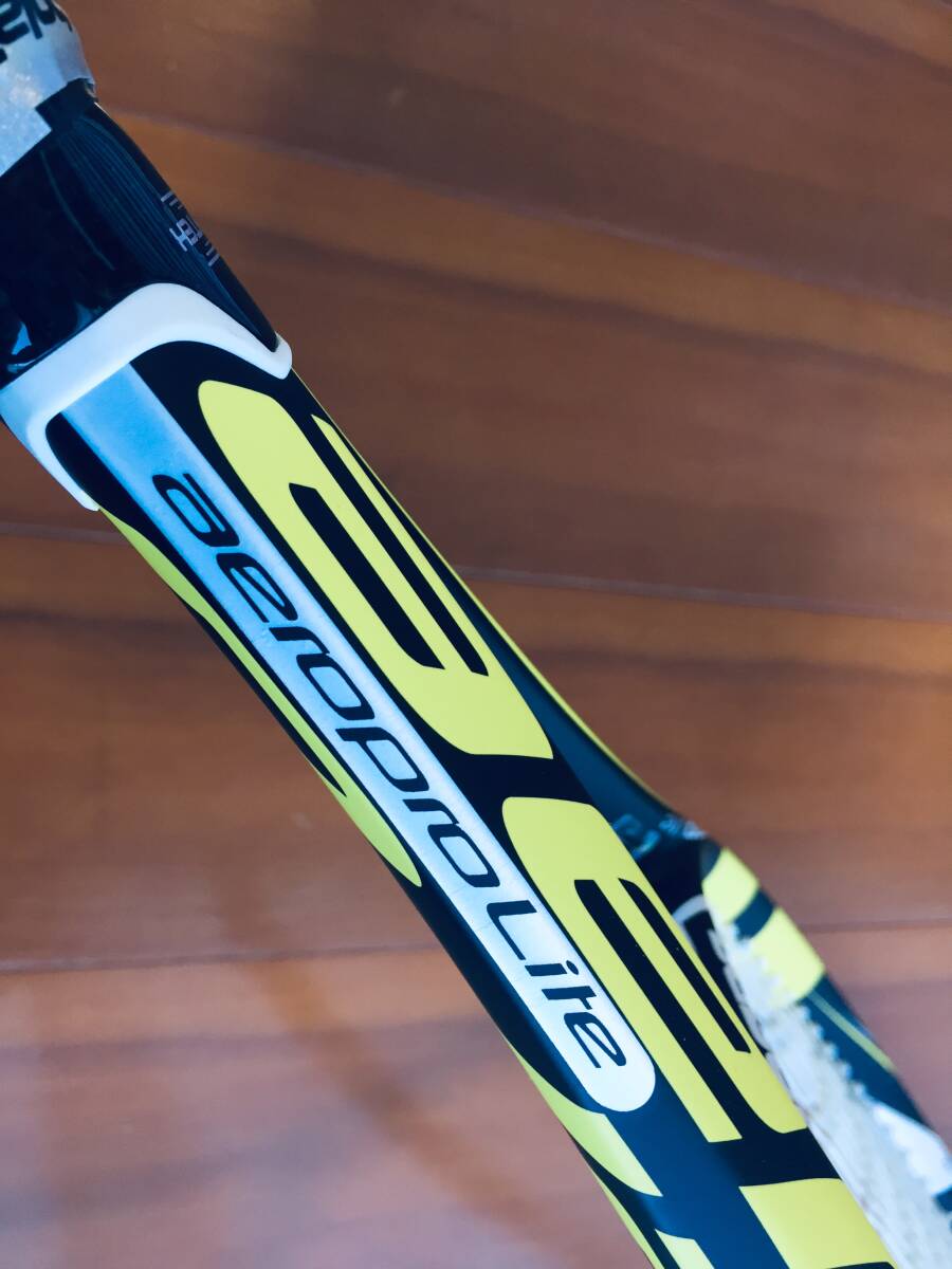 美品!! バボラ アエロプロライト Babolat aero pro lite グリップ2(アエロプロドライブ)