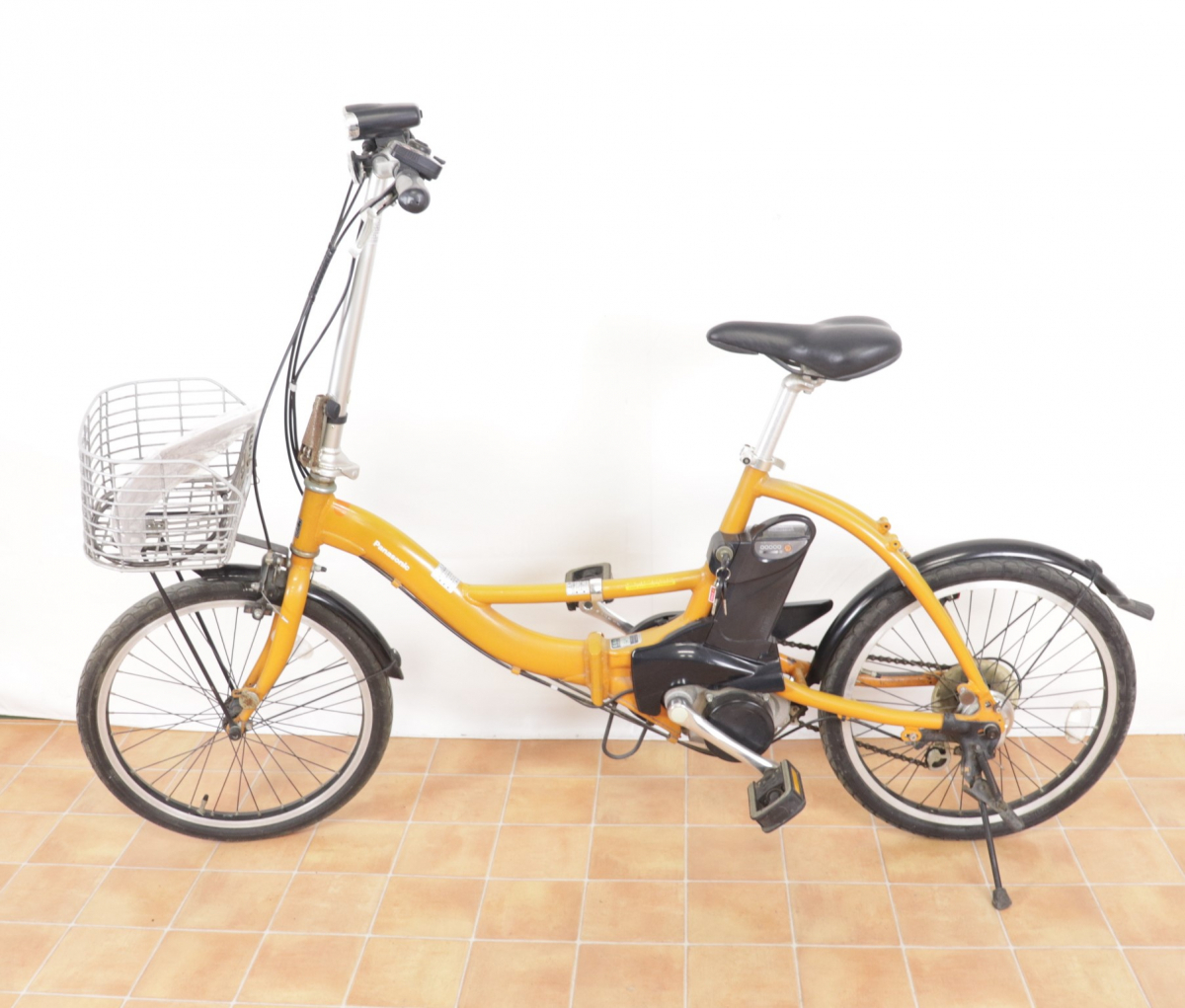 *[ shipping un- possible ]Panasonic FLIPPER Panasonic f ripper 20 -inch 20×1.50 folding electromotive bicycle with charger . electric assist 020JSMJQ06
