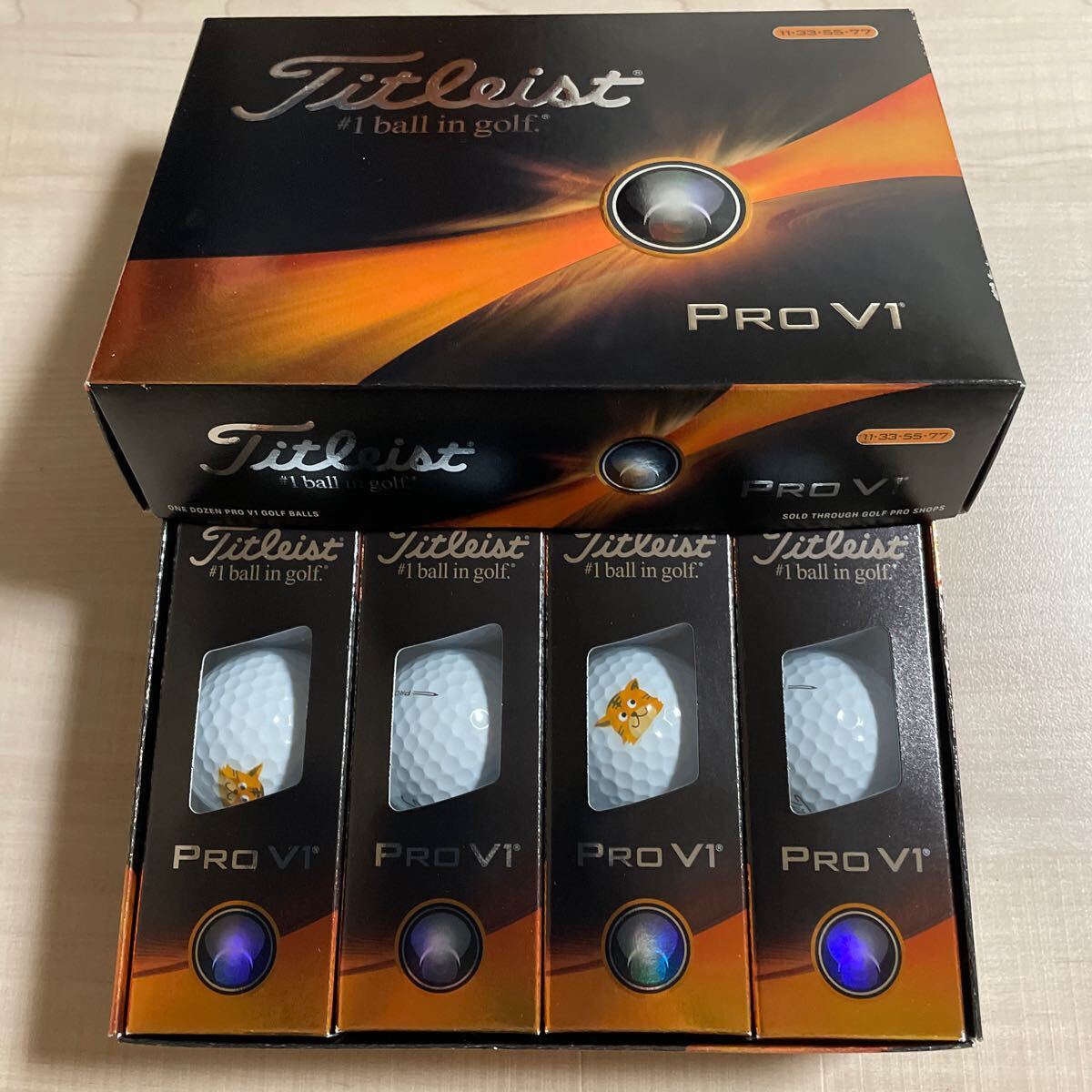 2023年モデル　Titleist タイトリストPRO V1 プロV1 1ダース　未使用　ゴルフボール　ボール　※絵柄入　ゴルフ用品　ゴルフ　pro v1_画像2