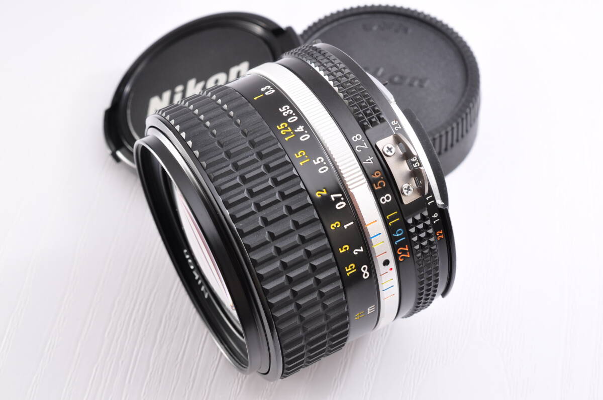 Nikon Ai-S NIKKOR 28mm F2.8 28/1:2.8 Nikon AIS Nikkor MF lens #1381