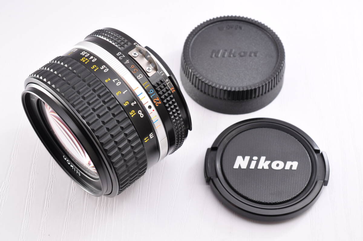 Nikon Ai-S NIKKOR 28mm F2.8 28/1:2.8 Nikon AIS Nikkor MF lens #1381