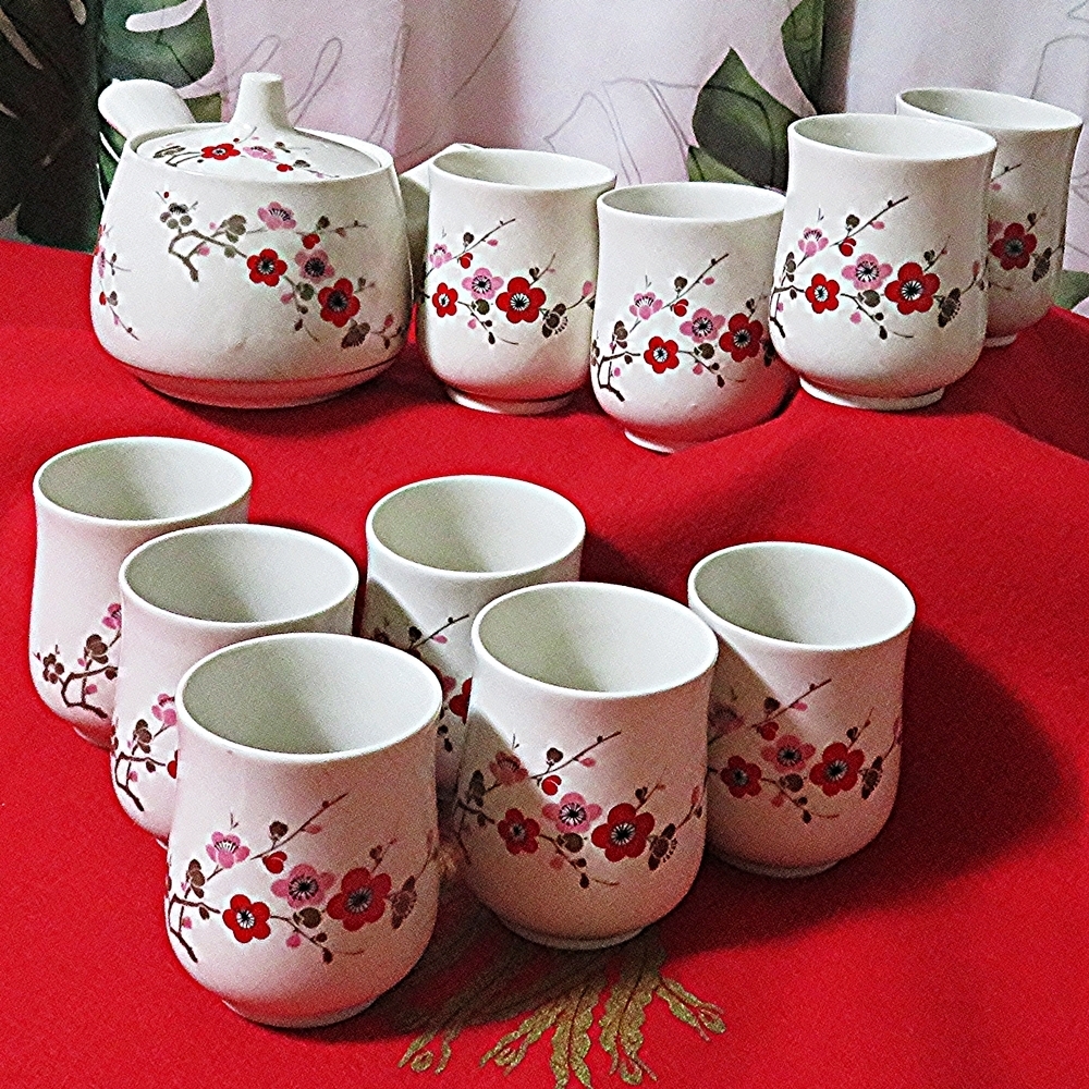 煎茶道具 幽泉堂 10客揃い 茶器セット 茶器 急須 湯呑み 梅 絵付け 焼物 陶器 伝統工芸 新古品_画像6