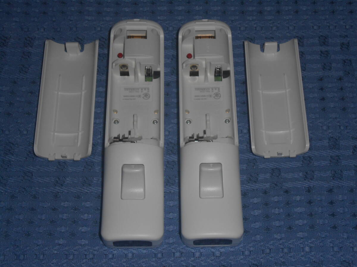 Wiiリモコンプラス(Wiiモーションプラス内蔵)２個セット ストラップ付き 白(shiro シロ ホワイト) RVL-036 任天堂 Nintendo_画像6
