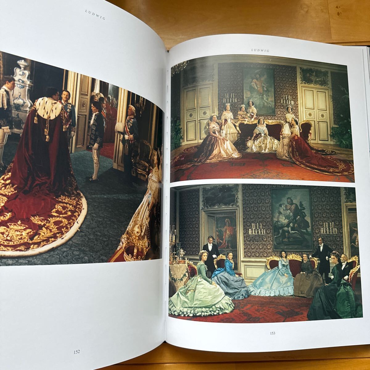 写真集 Piero Tosi ピエロ・トージ Costumi e scenografie - アート写真 写真集 Piero Tosi ピエロ・トージ Costumi e scenografie - アート写真