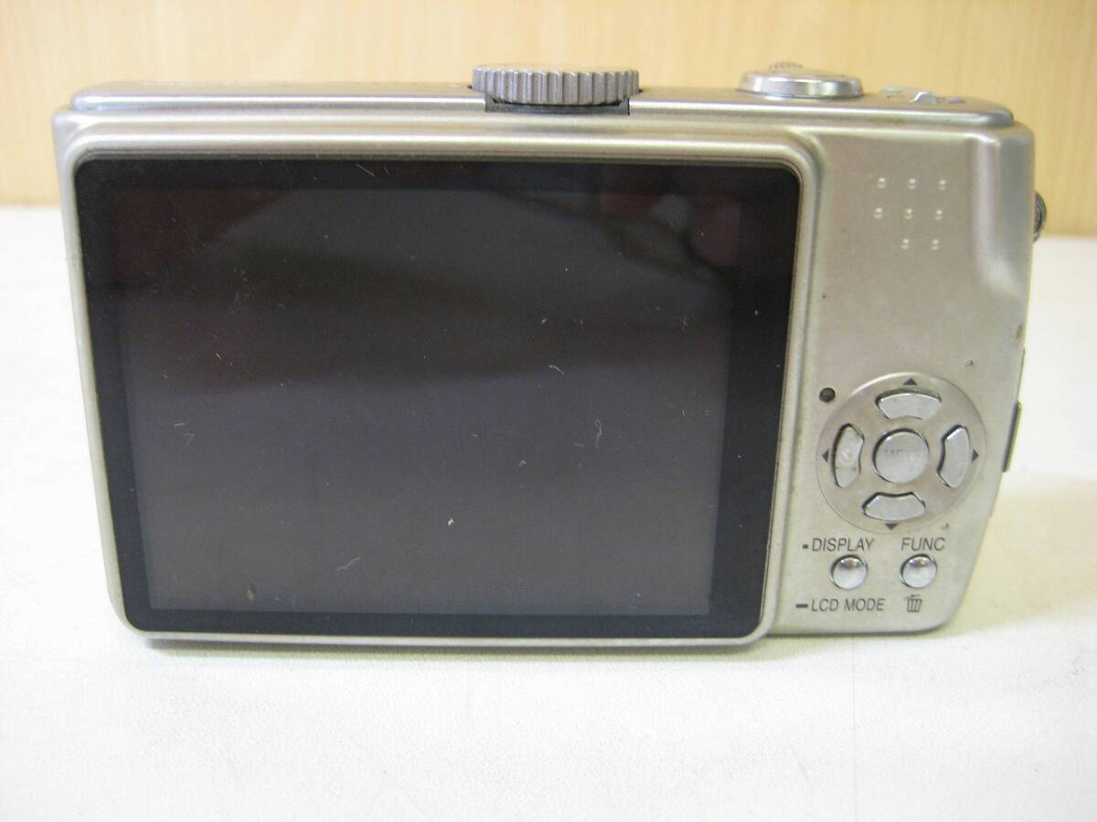 A6089　カメラ　Panasonic　DMC-TZ3　LUMIX　10X_画像2