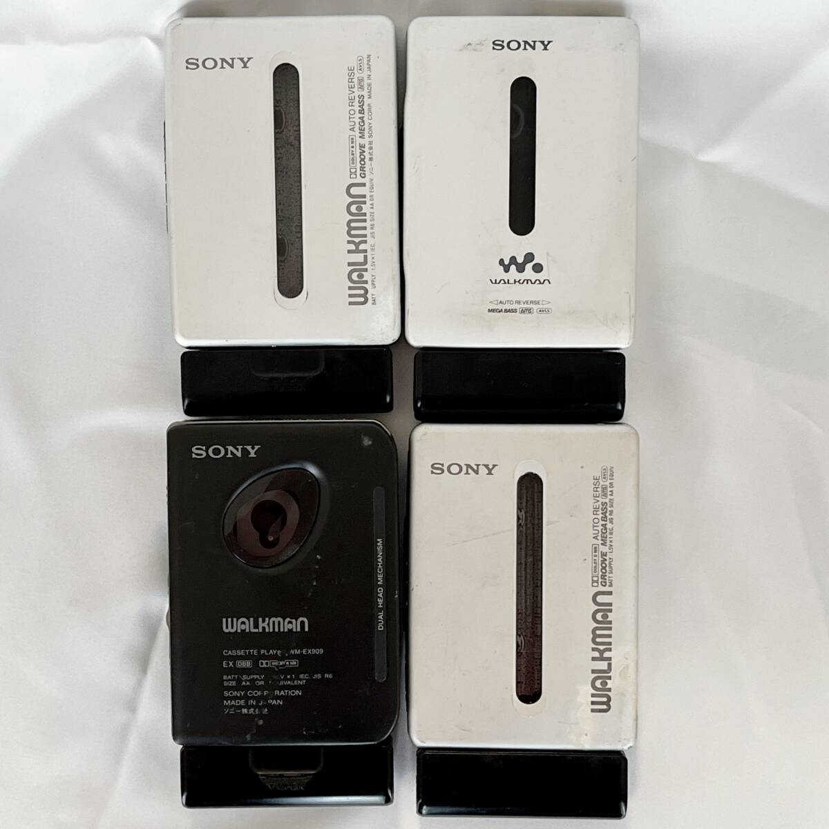 [ junk ]SONY Walkman 4 pcs summarize WM-EX677 WM-EX600 WM-EX651 WM-EX909 cassette Walkman 