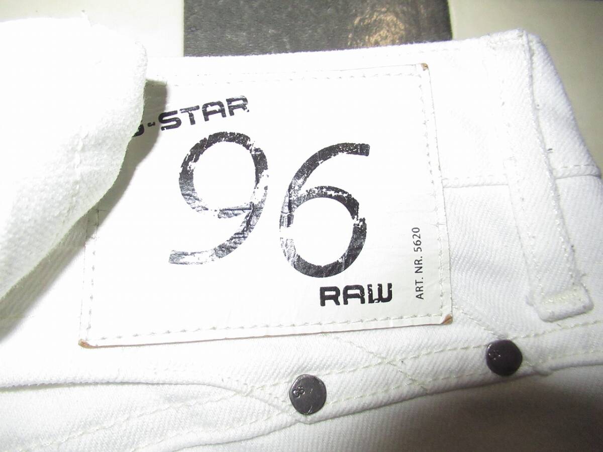 ★G-Star RAW★良品　26/30　5620 HERITAGE EMBRO STRAIGHT TAPERED WMN　白　96　クロップドデニム_画像6