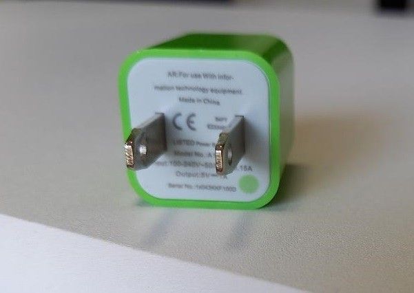 454 USB電源アダプター（緑）