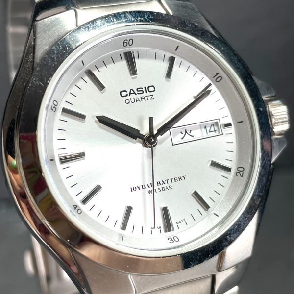 CASIO カシオ MTP-1228DJ-7A 腕時計 アナログ クオーツ カレンダー 3針 ホワイト文字盤 メンズ メタルベルト 新品電池交換済み 動作確認済_画像1