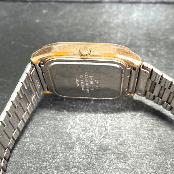 CASIO カシオ MQ-518 腕時計 アナログ クオーツ カレンダー ゴールド文字盤 ステンレススチール 3針 メタルバンド デイデイト スクエア_画像8
