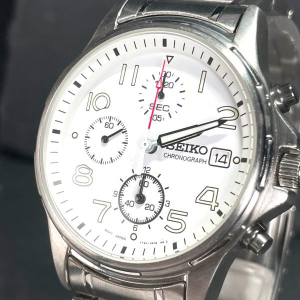 希少 SEIKO セイコー 7T92-0BB0 腕時計 アナログ クオーツ ホワイト文字盤 クロノグラフ カレンダー メンズ 新品電池交換済み 動作確認済み_画像2