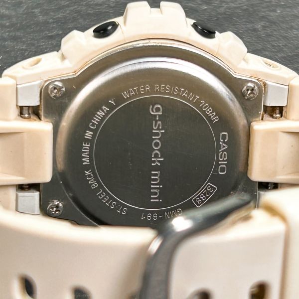 CASIO カシオ G-SHOCK mini ジーショックミニ GMN-691-7A 腕時計 クオーツ デジタル 多機能 ホワイト 新品電池交換済み 動作確認済み_画像8