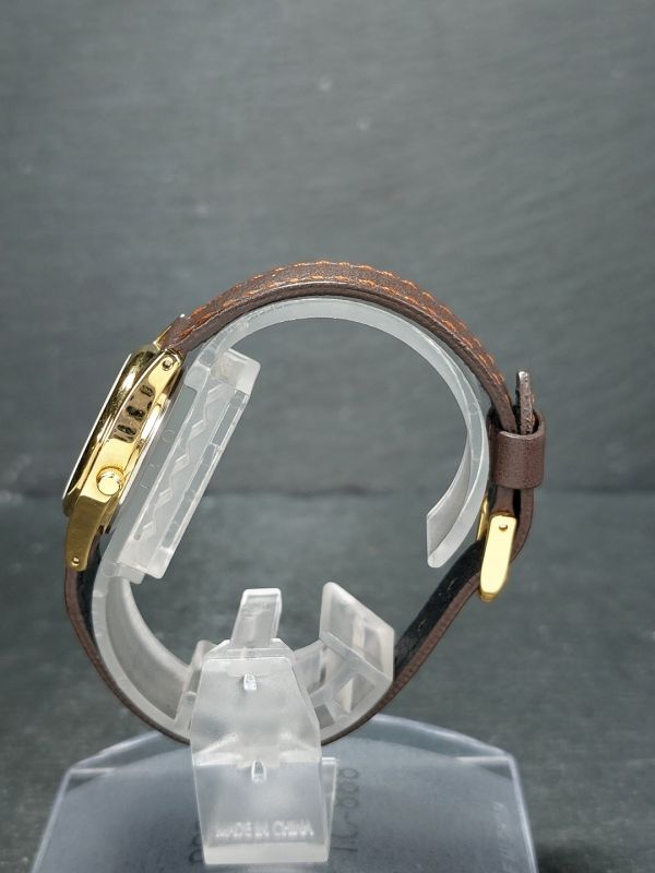 美品 CASIO カシオ LTP-1094Q-7B4 アナログ クォーツ 腕時計 ホワイト文字盤 ゴールド レザーベルト ステンレス スモールサイズ 電池交換済の画像4