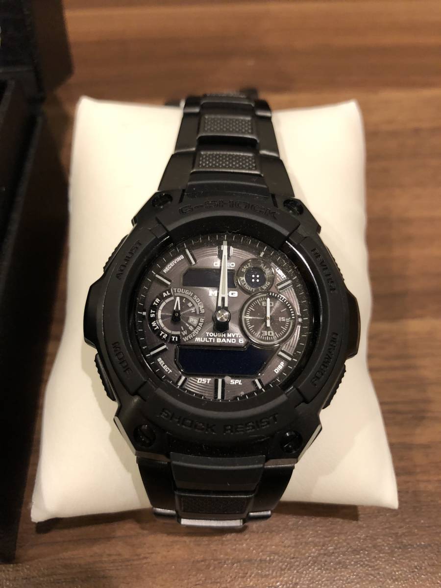 g shock mtg 1500b