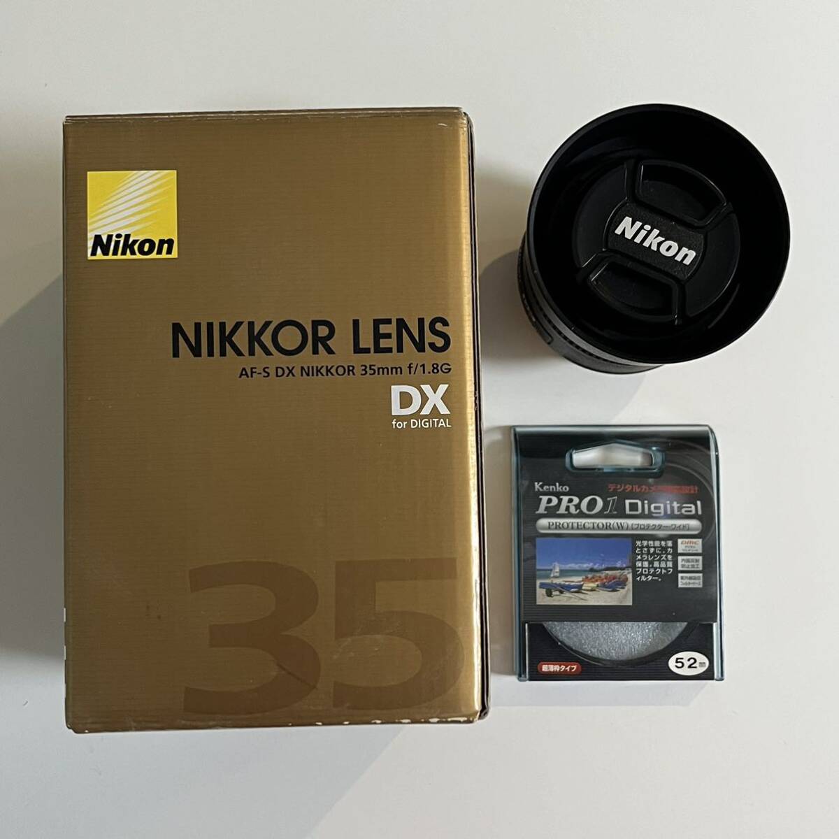 格安即決★Nikon NIKKOR 単焦点レンズ AF-S DX NIKKOR 35mm f/1.8G ニコン の画像1