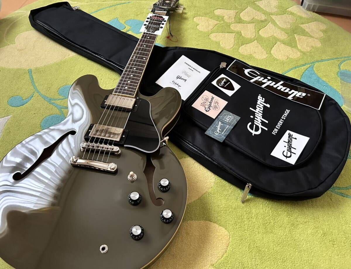 1円〜出品★新品同様★Epiphone ES-335★Olive Drab★エピフォン★セミアコ★渋いカーキ色★付属品完備★ 『Inspired by Gibson』シリーズ_画像3