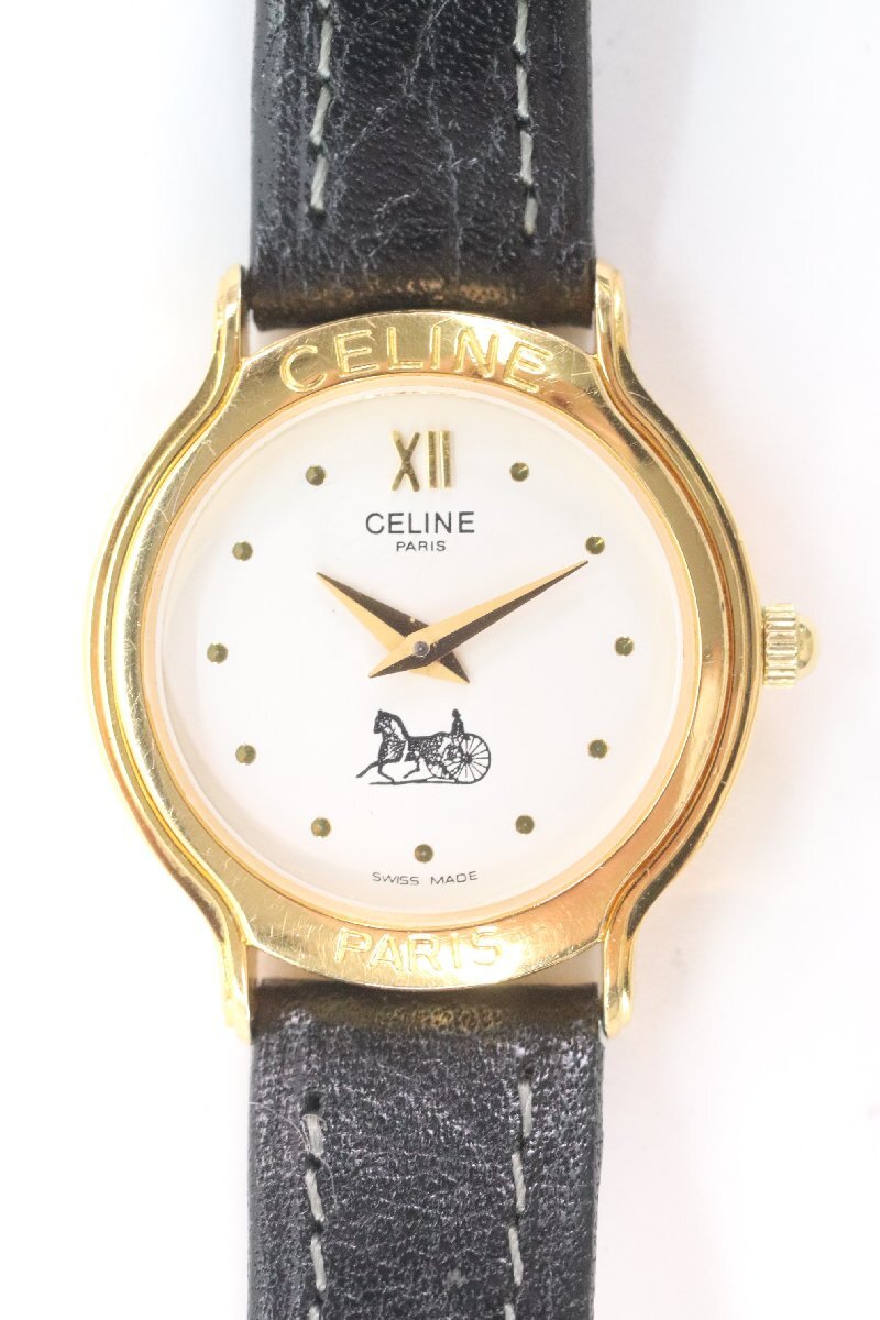 CELINE セリーヌ 馬車 ロゴ クォーツ 2針 レディース 腕時計 ゴールドカラー 5236-N_画像1