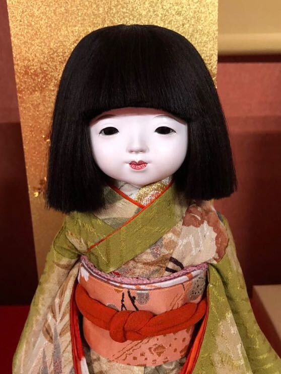 市松人形 久楽朋 女の子 (久楽朋 市松人形 正絹 着物 香ばしい 市松人形 久楽朋 女の子 (久楽朋 市松人形 正絹 着物 香ばしい