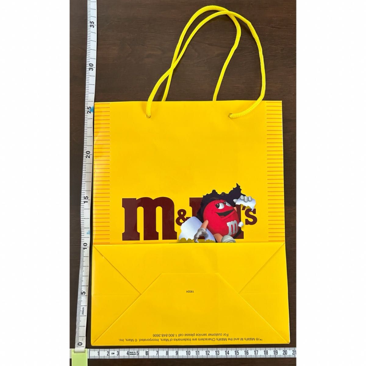 エムアンドエムズ　m&m’s ショッピングバック　紙袋