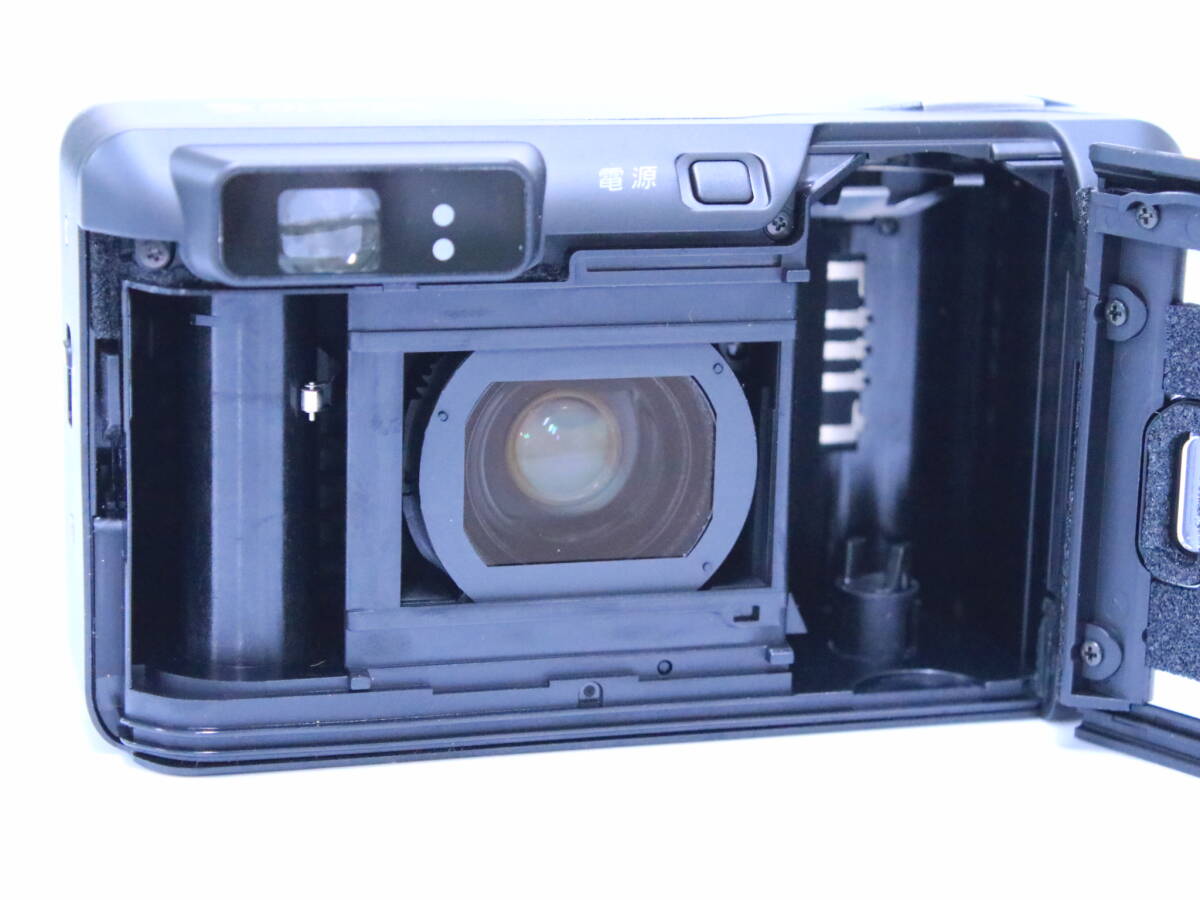 あ//A7552 35mmフィルムコンパクトカメラ FUJIFILM NATURA BLACK F1.9 フジフィルム　ナチュラルブラックF1.9 動作品_画像6