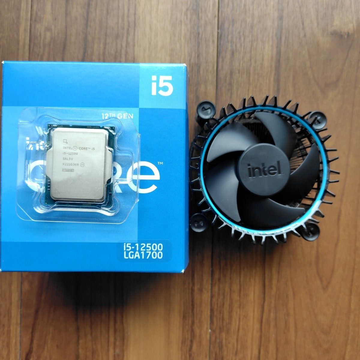 Intel Corei5 12500