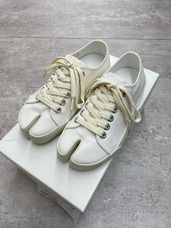 メゾンマルジェラ Martin Margiela 22 足袋 キャンバス ローカット スニーカー 白 ホワイト 35 22cm 定価68,200円 箱付き レディース_画像1