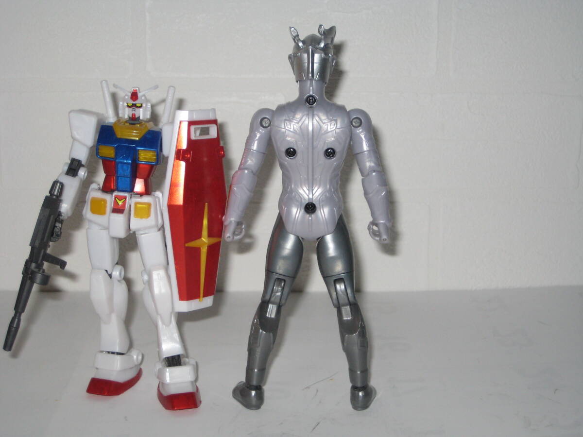  Ultra action фигурка uruti Mate сияющий Ultraman Zero hg Gundam. размер сравнение для . не прилагается 