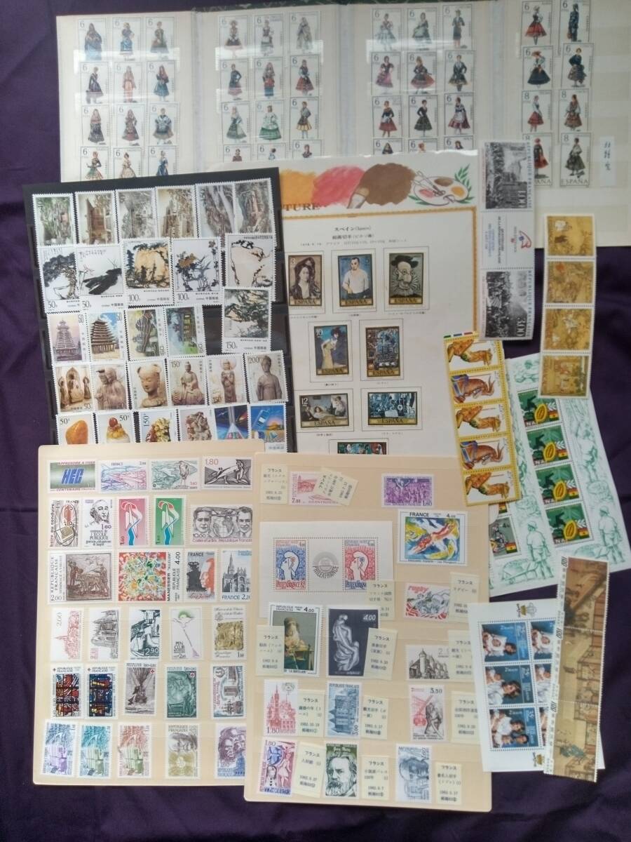 大量 未使用外国切手 5500枚超の画像8