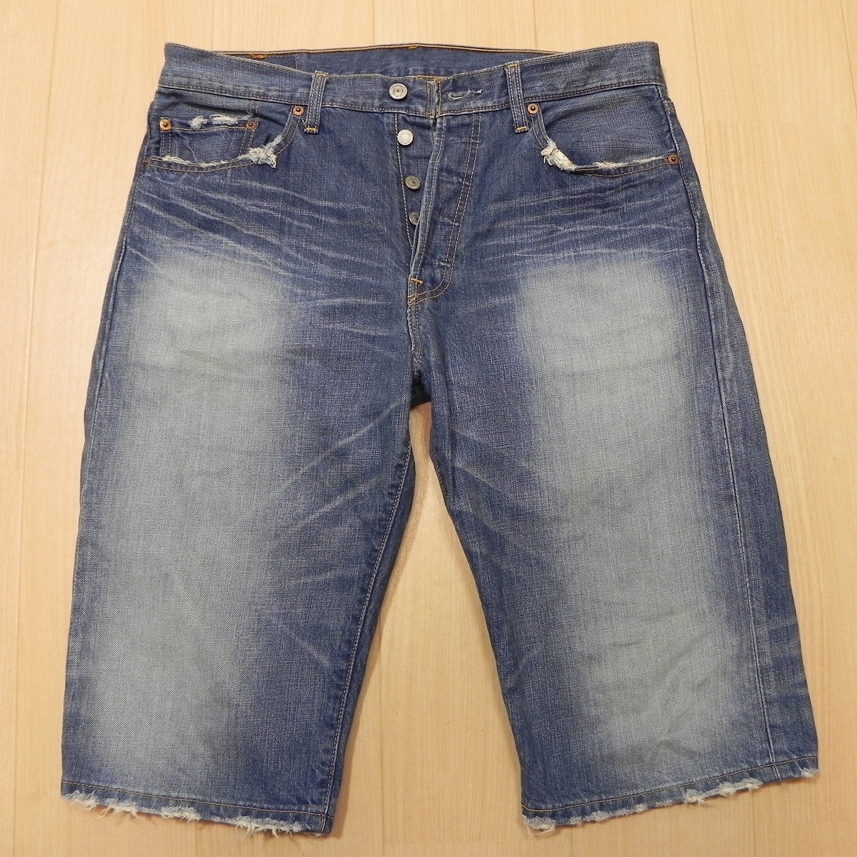 -833★ LEVI’S リーバイス 501 SP501 ボタンフライ ユーズド加工 ハーフ デニムパンツ size 34 デニムショーツ 古着 即決 ■_画像3