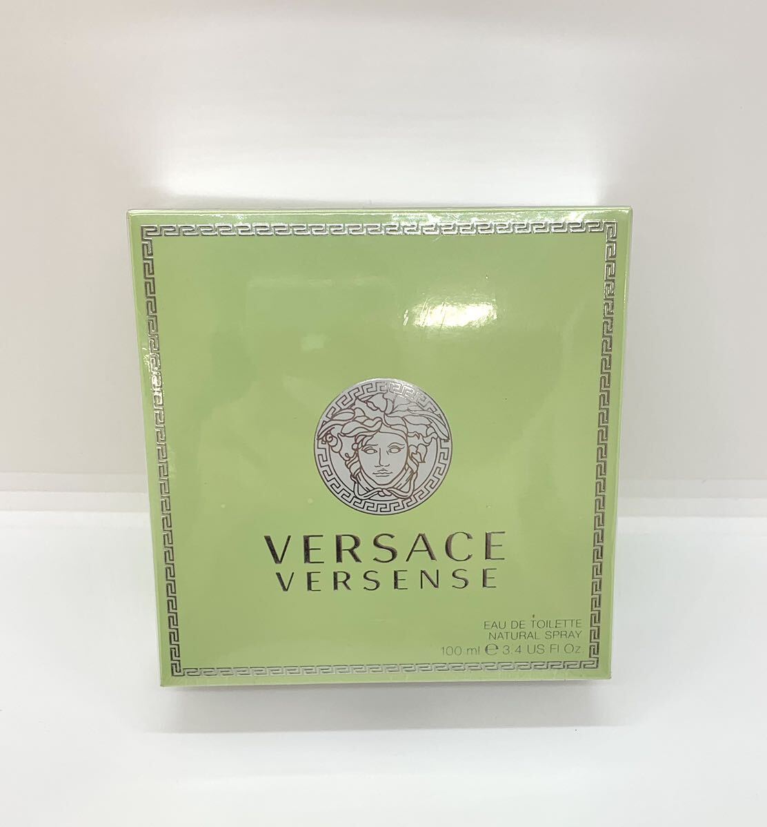 (OH1138A)　☆未使用・未開封☆ VERSACH VERSENSE/ベルサーチヴェルセンス　100ml　オードトワレ　香水　箱付き_画像1