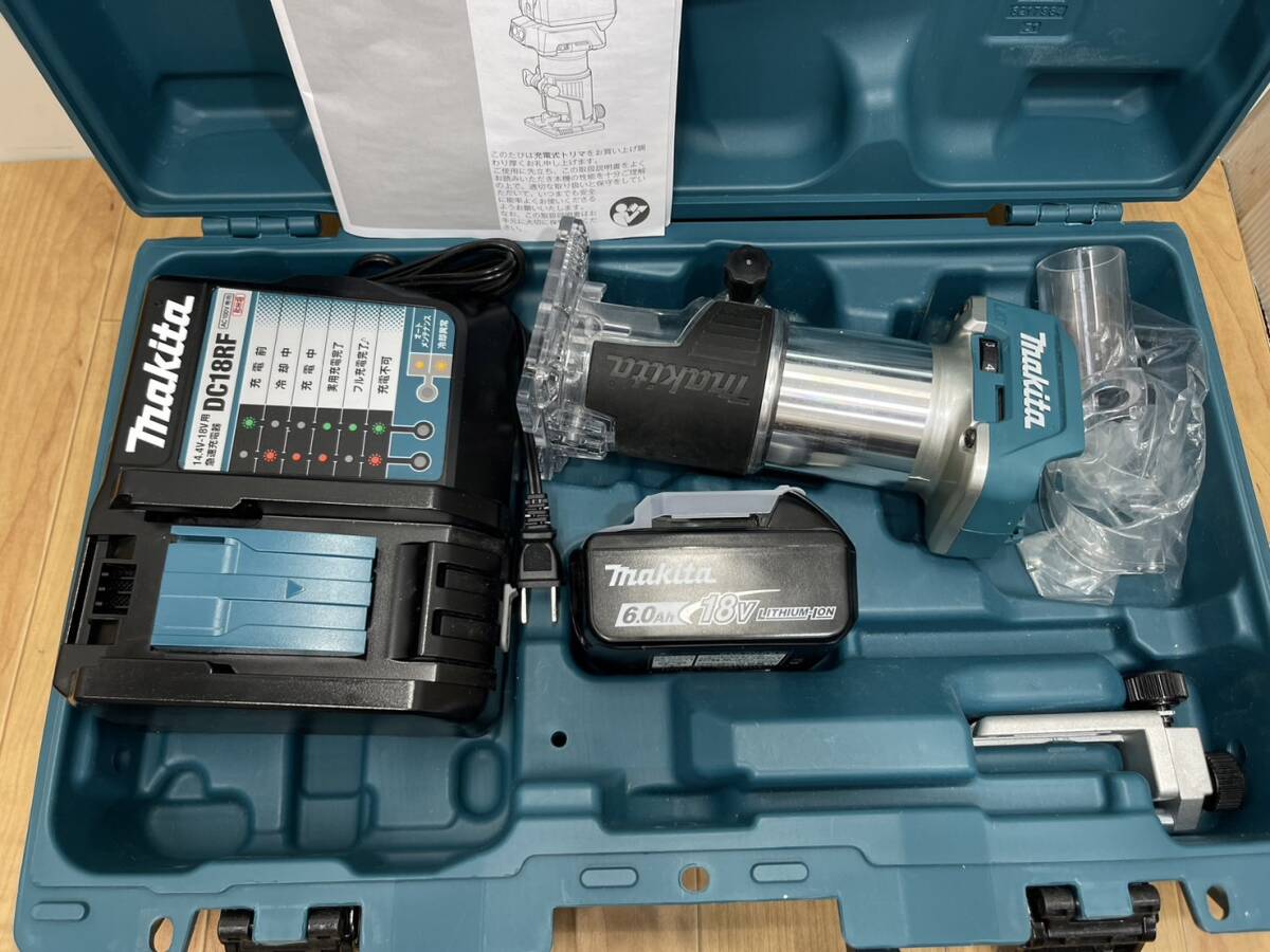 送料無料S84983 makita 充電式トリマ RT50D マキタ バッテリー 充電器付き 良品_画像2