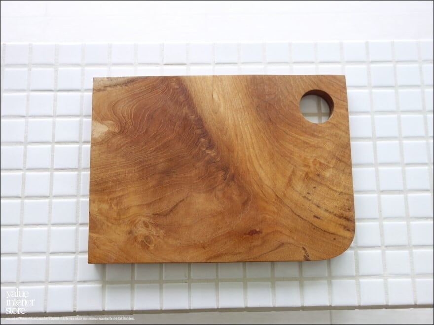 チークカッティングボード25N まな板 キッチン用品 一枚板 調理用 天然木 銘木 ナチュラル 木製 シンプル 無垢 天然オイル仕上げ 25x18cm_画像5