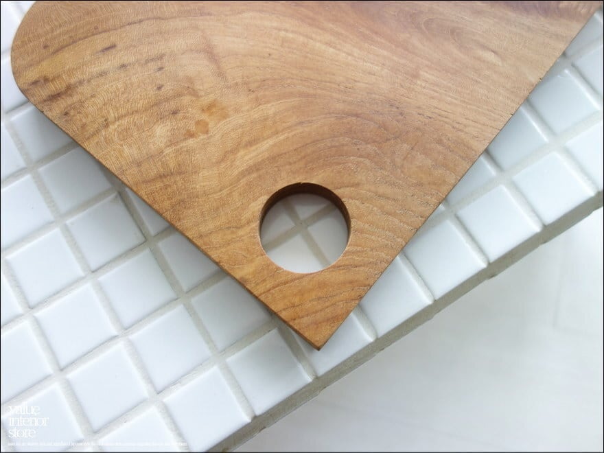 チークカッティングボード25N まな板 キッチン用品 一枚板 調理用 天然木 銘木 ナチュラル 木製 シンプル 無垢 天然オイル仕上げ 25x18cm_画像2