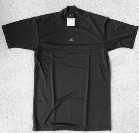 MIZUNO　Jr用アンダーシャツ　　ハイネック　半袖　　黒　　160サイズ　　未使用新品　店内長期在庫品処分　　　ミズノ_画像2