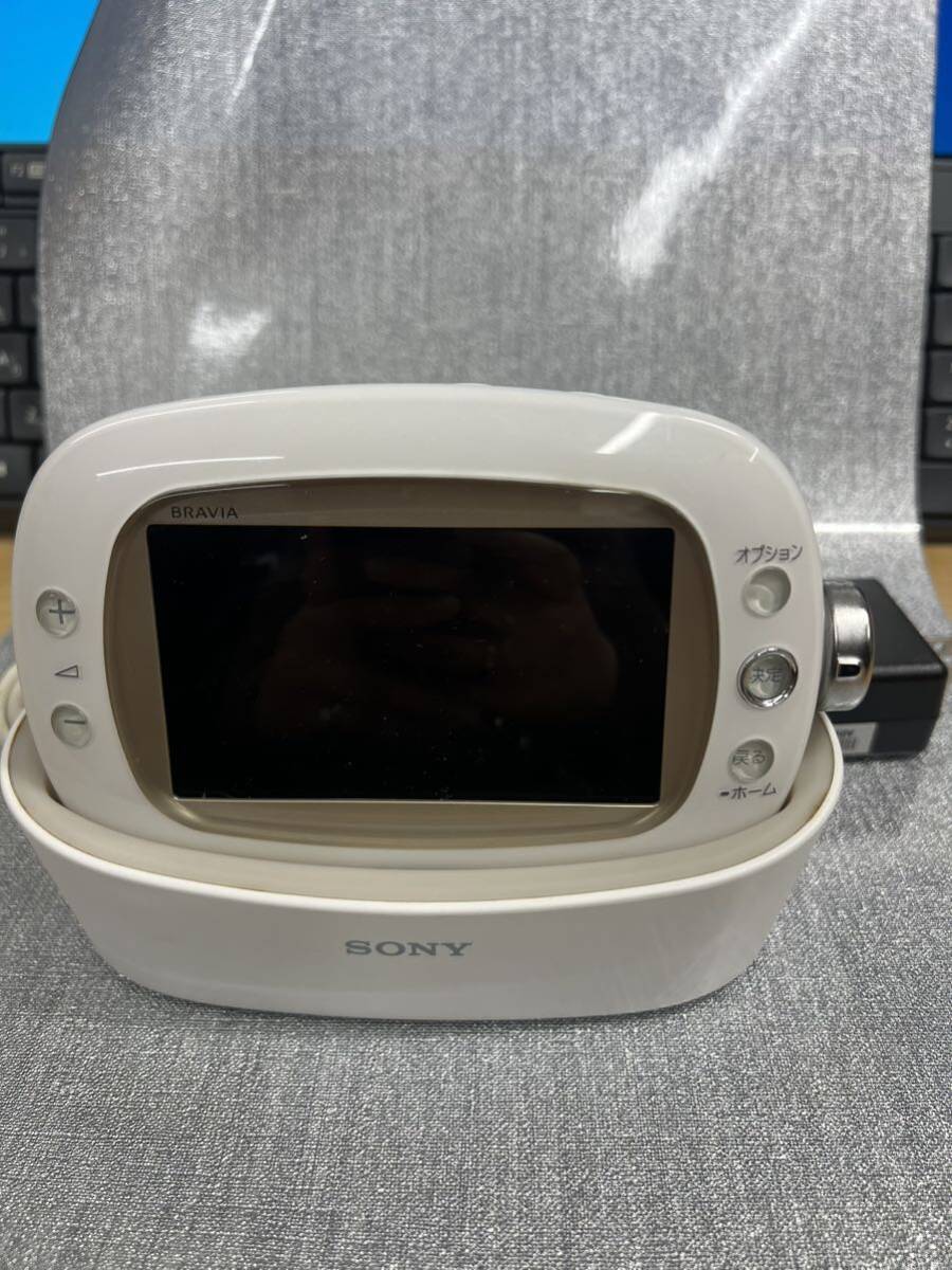 ［中古］SONY 4v型　液晶テレビ防水 TV XDV-W600 アダプター・アンテナ付_画像1