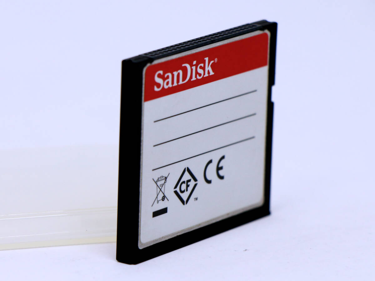 ★☆希少★CFカード 32GB SanDisk Extreme 120MBs UDMA7 CompactFlash　ケース付属★中古良品☆★_画像6