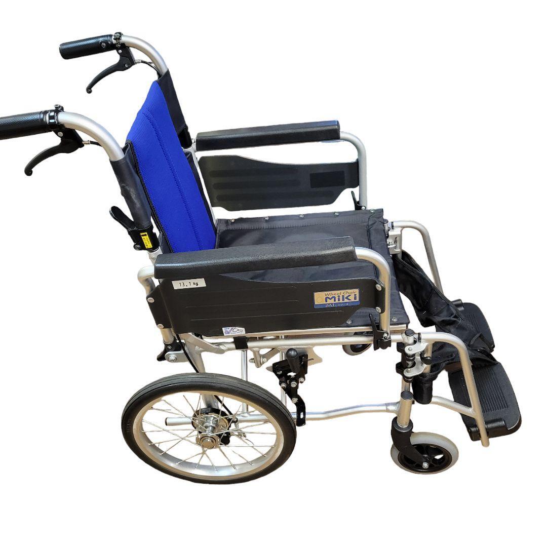 美品　ミキ　MIKI　介護用車椅子　車椅子　折り畳み　軽量　BAL-4_画像5