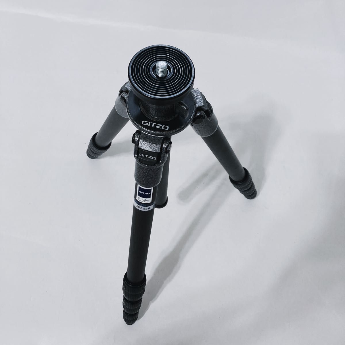 良品 GITZO ジッツオ G1128 MK2 4段カーボン三脚|Yahoo!フリマ 良品 GITZO ジッツオ G1128 MK2 4段カーボン三脚|Yahoo!フリマ