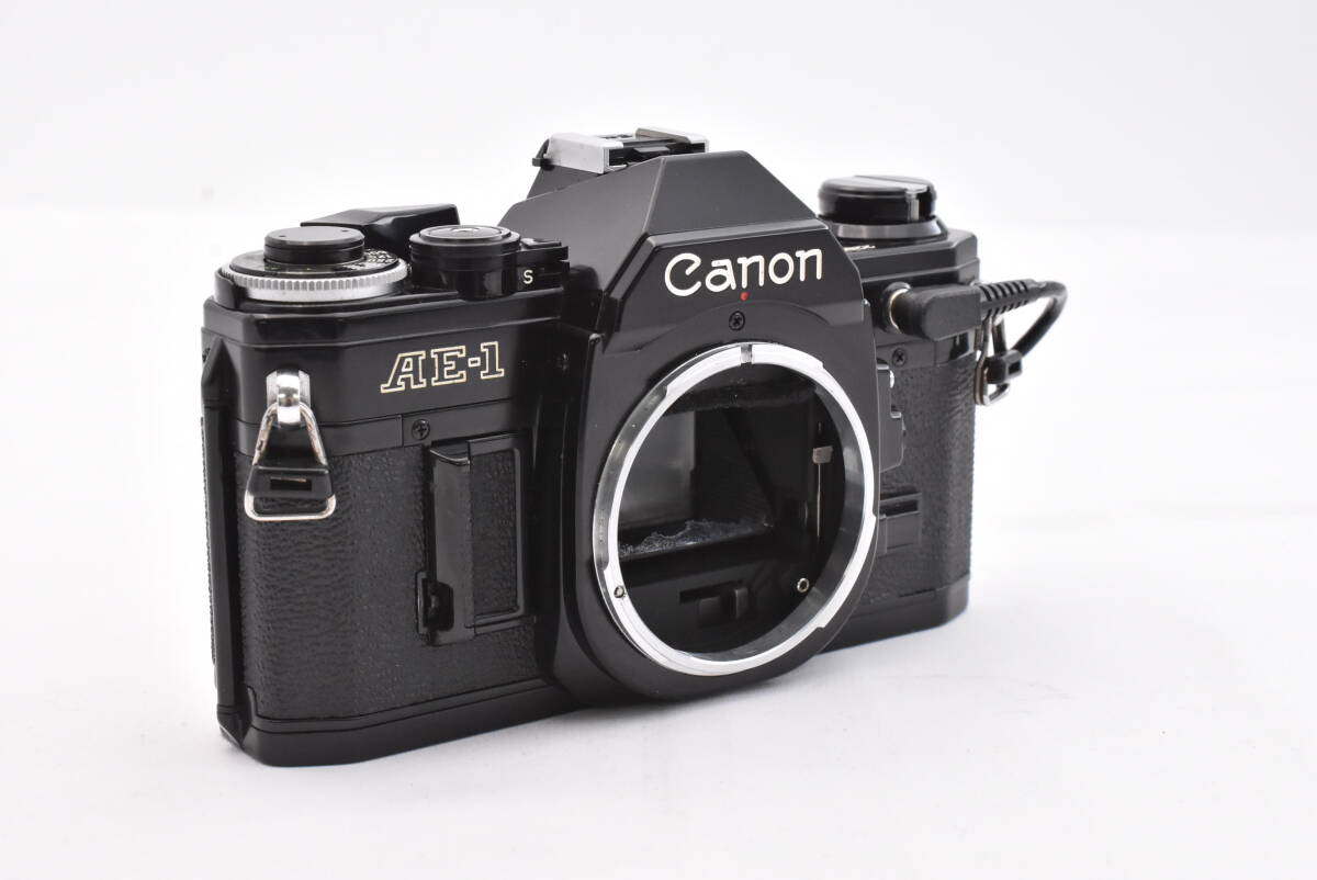 【ジャンク】 Canon キャノン AE-1 ブラックボディ マニュアルフォーカス フィルムカメラ (t5540)_画像10