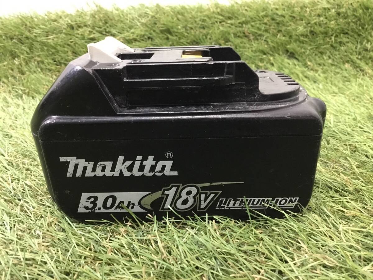 【中古品】★makita(マキタ) 18V3.0Ahリチウムイオンバッテリー残量表示無し BL1830(A-47896) ITMB41WN3WC6_画像1