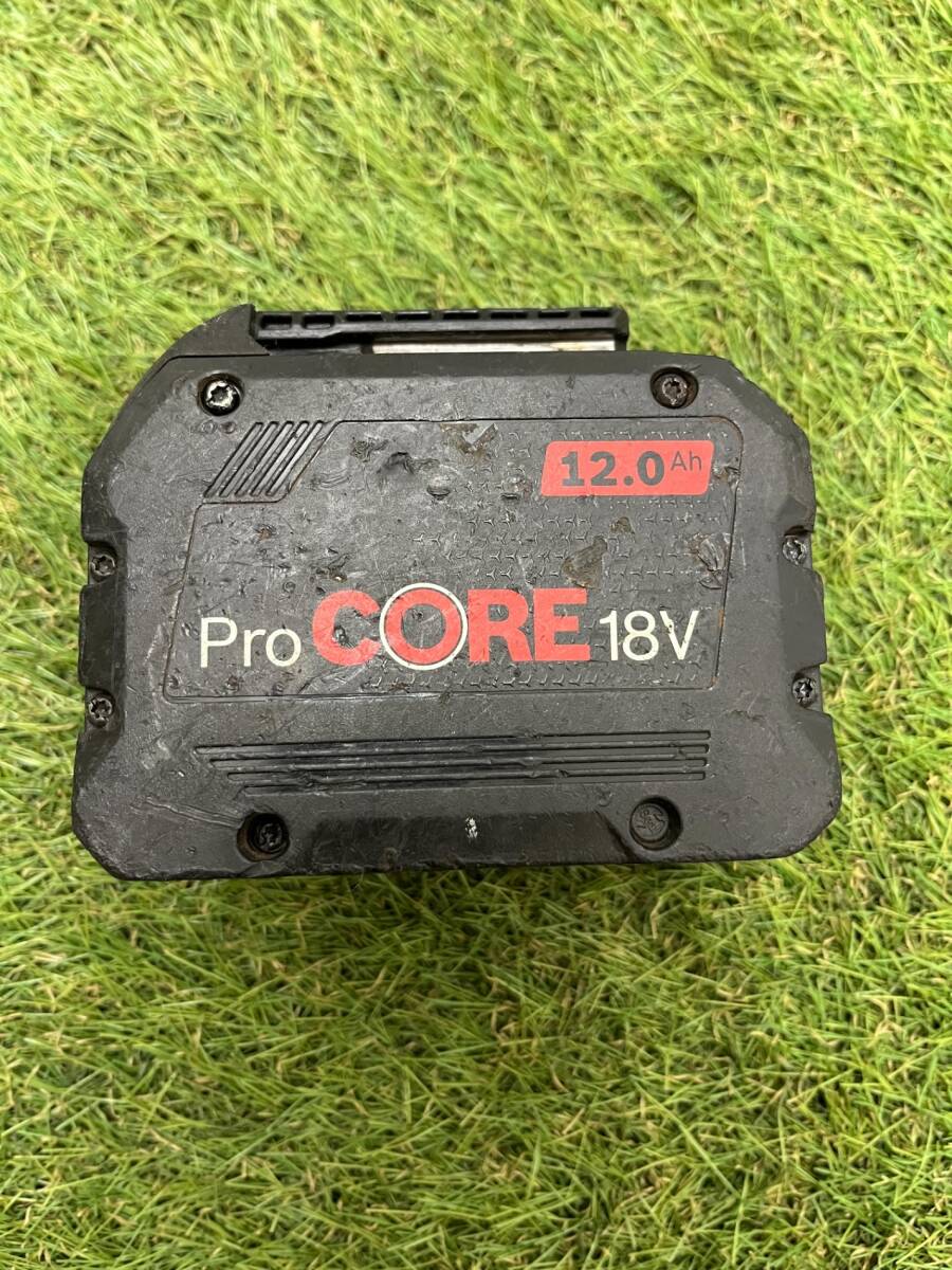 【中古品】BOSCH ProCORE 18V 12.0Ah リチウムイオン バッテリー IT1PW2WC5OEN_画像2